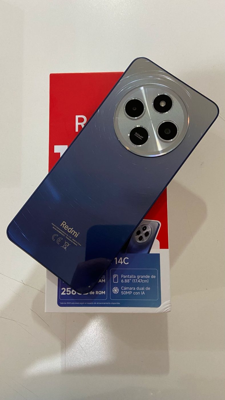 Smartphone Redmi azul sobre a caixa